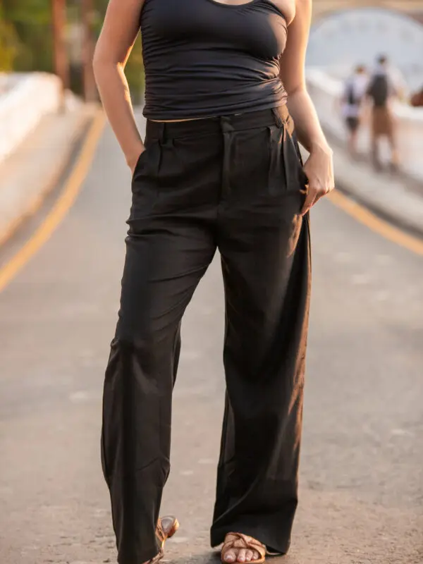 CALÇA MANHATTAN LINHO (ECOLÓGICO) PRETO